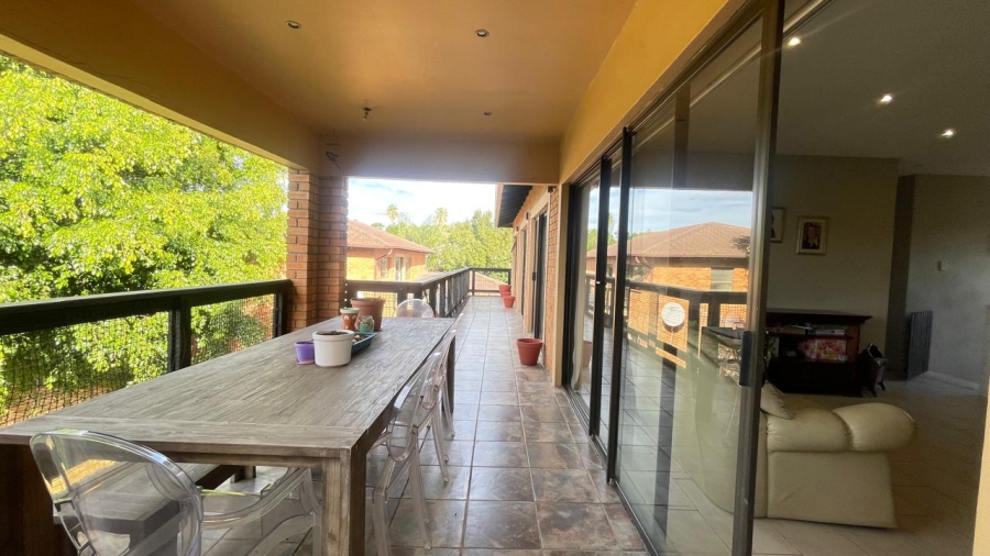 4 Bedroom Property for Sale in Blue Bend Eastern Cape